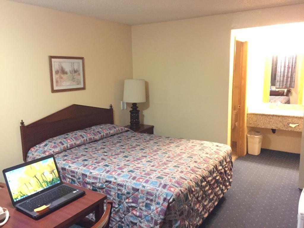 Stagecoach Inn Motel Molalla Exteriér fotografie